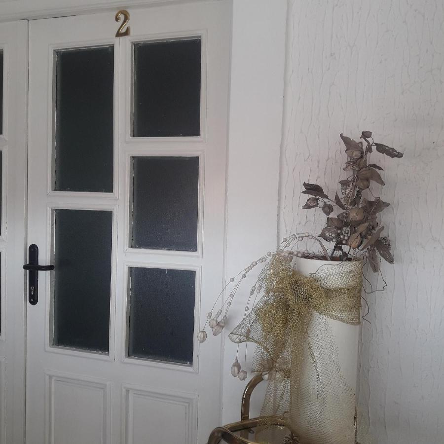 Apartmani Ni Exteriér fotografie