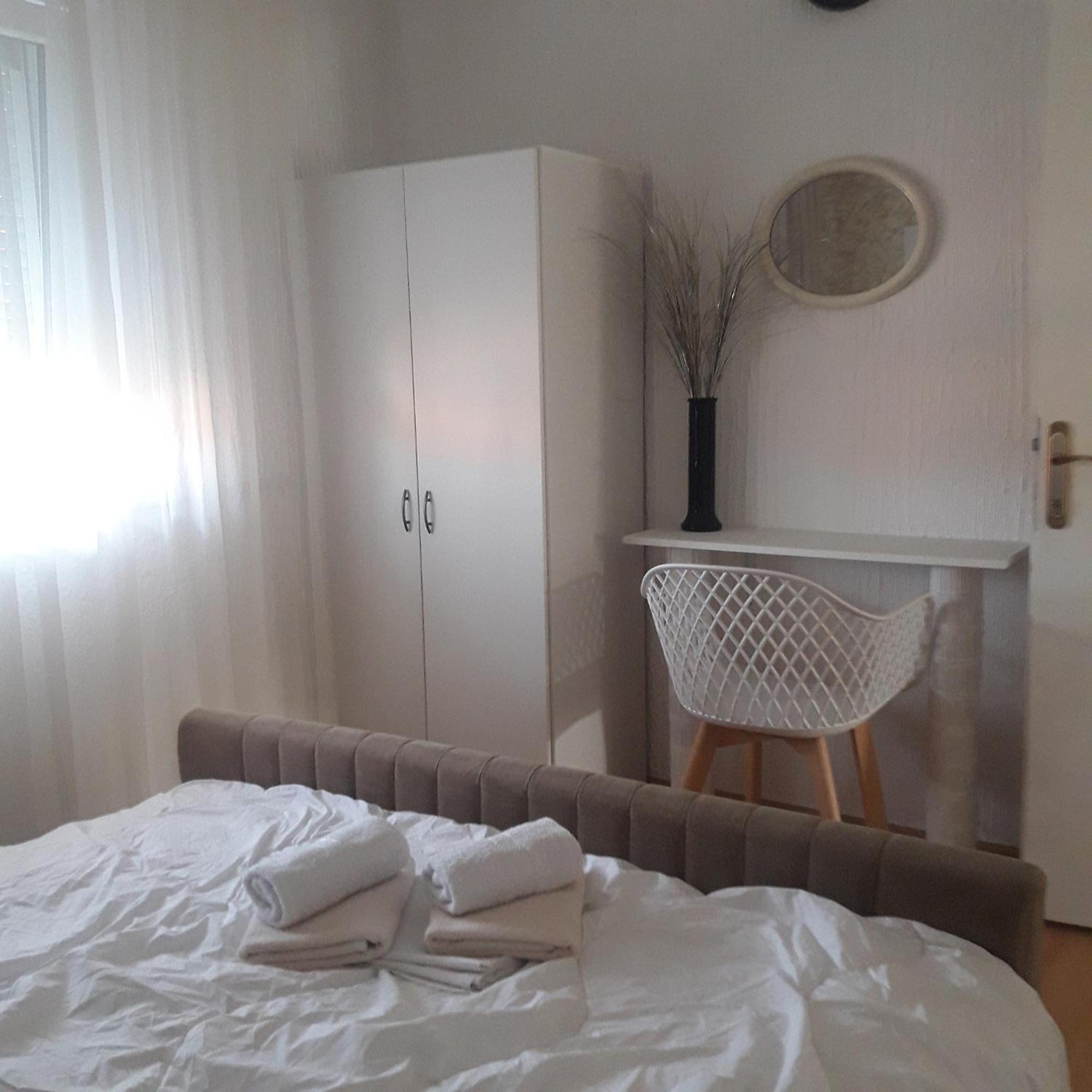 Apartmani Ni Exteriér fotografie