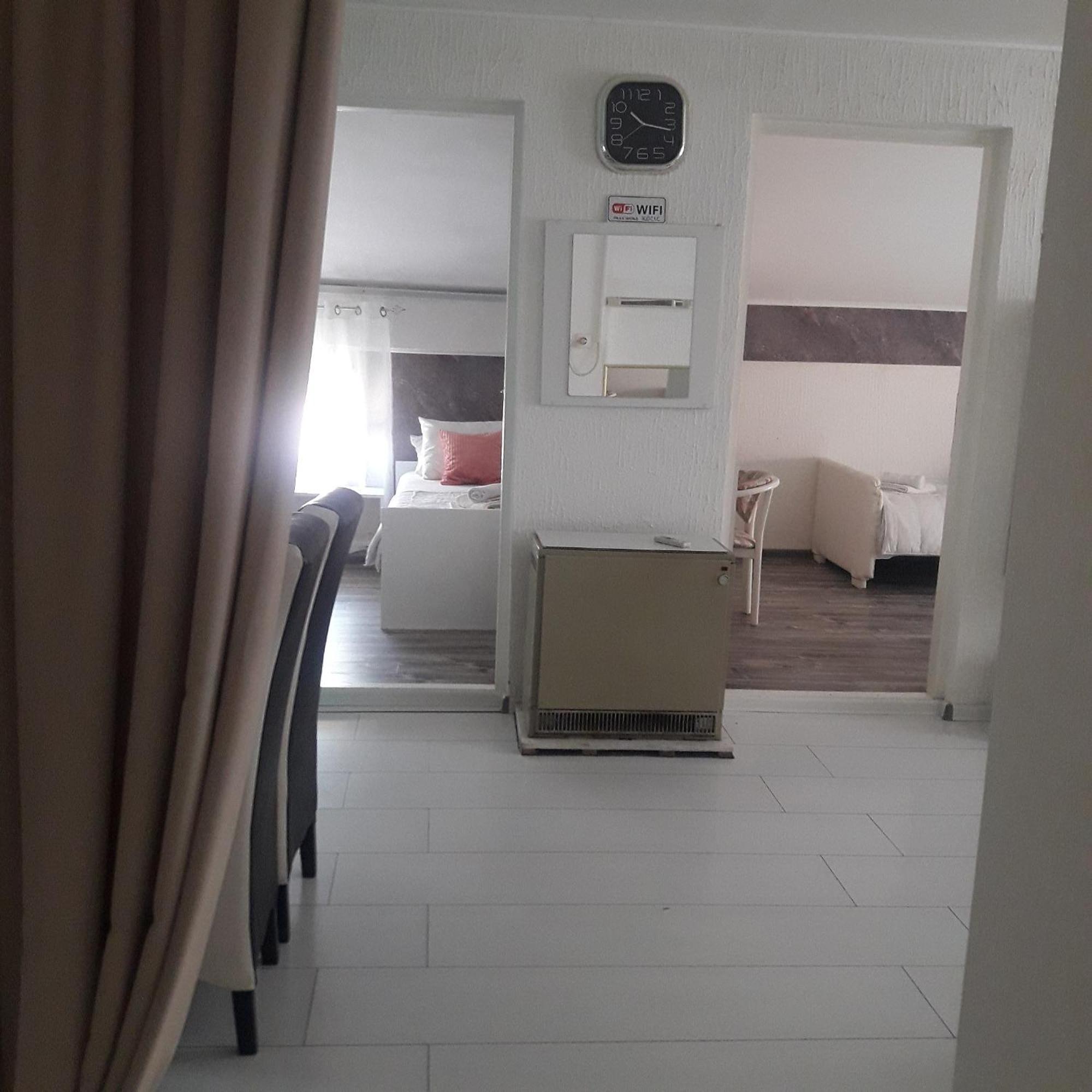 Apartmani Ni Exteriér fotografie