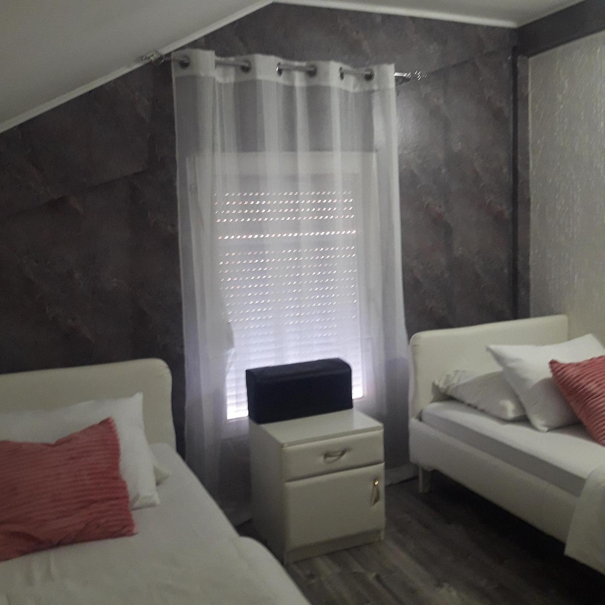 Apartmani Ni Exteriér fotografie